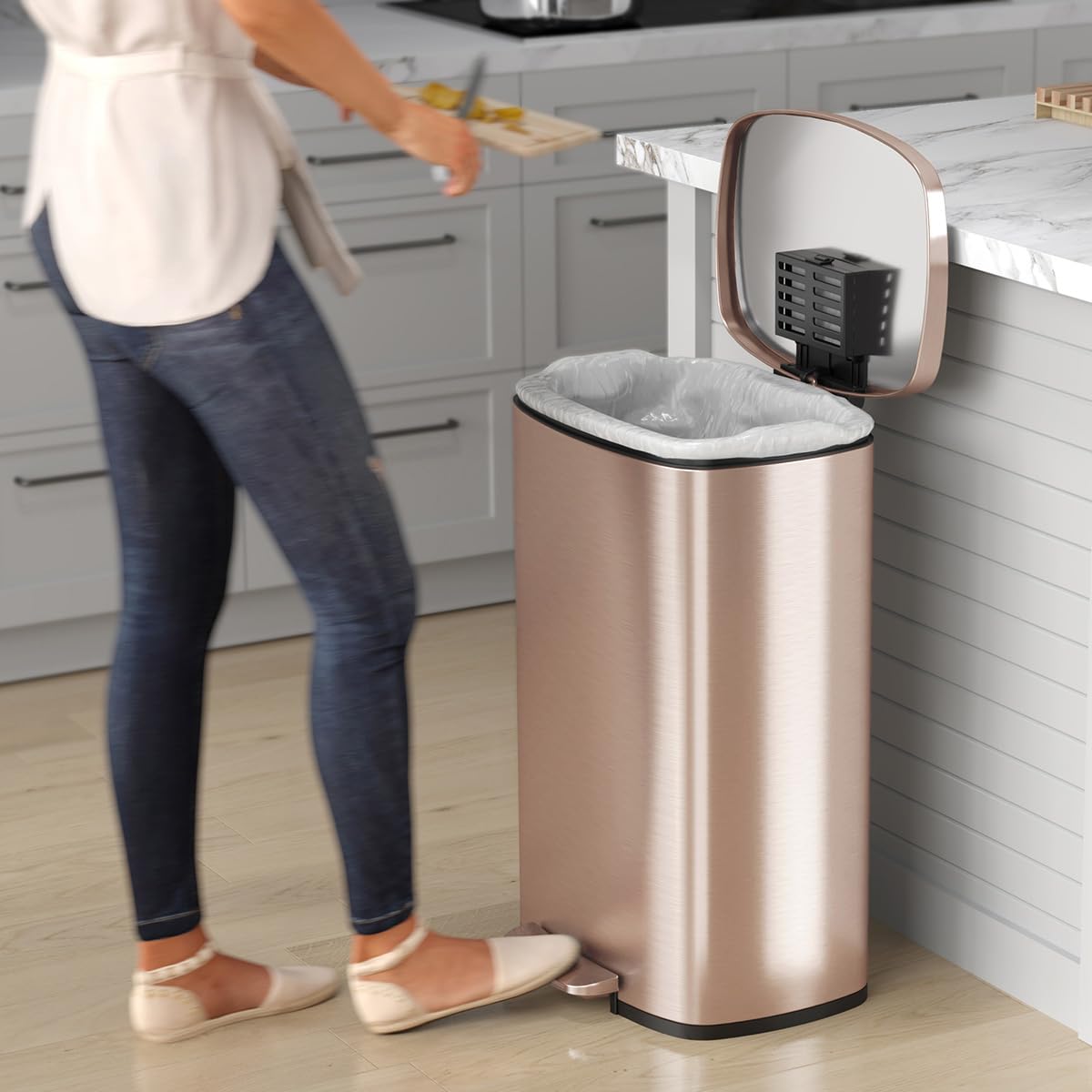 13.2 Gallon Stainless Steel Step Trash Can with Lid F5375