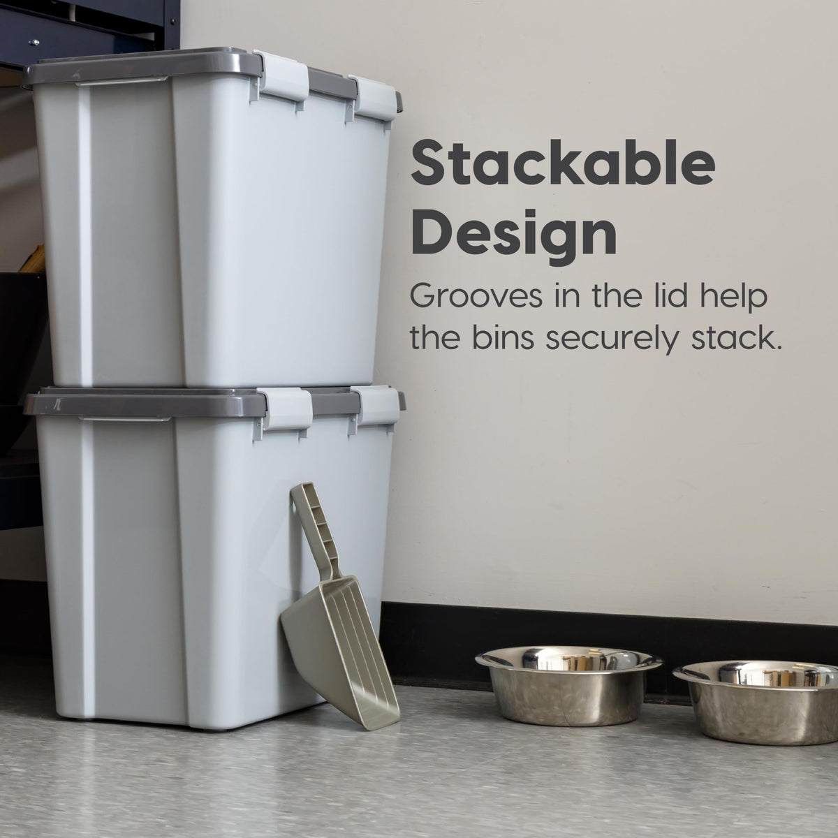 Dog Food Storage Container Up to 30 lbs V4166