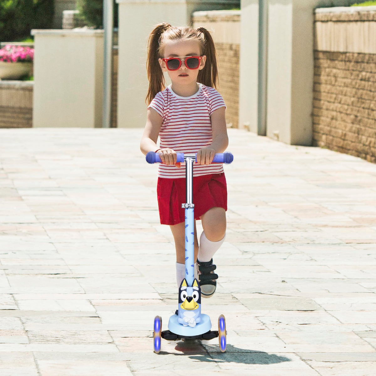 3 Wheel Light Up LED Wheels Kick Scooter B6855