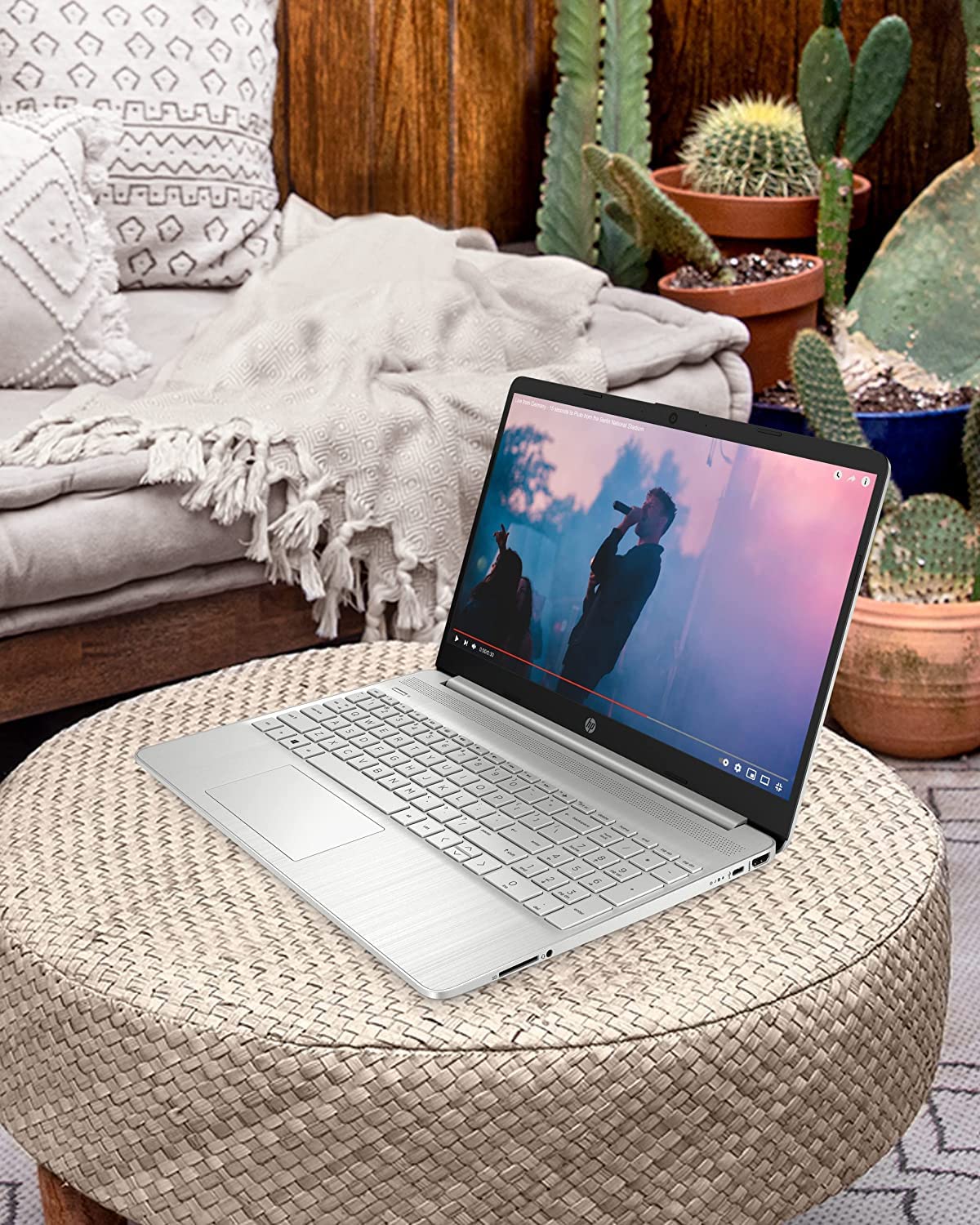 15.6" FHD Business Laptop, i5-1135G7, 16GB RAM 256GB SSD Y248996