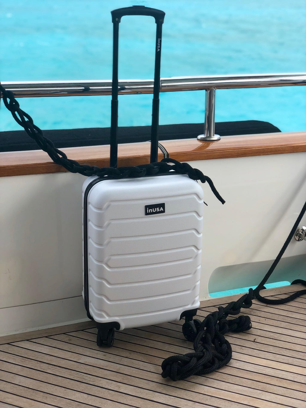 20-Inch Hardside Spinner Luggage V280839