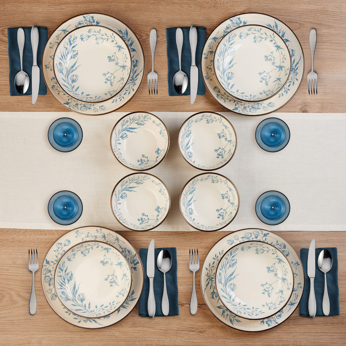 12 Piece Multicolor Dinnerware Set O929591